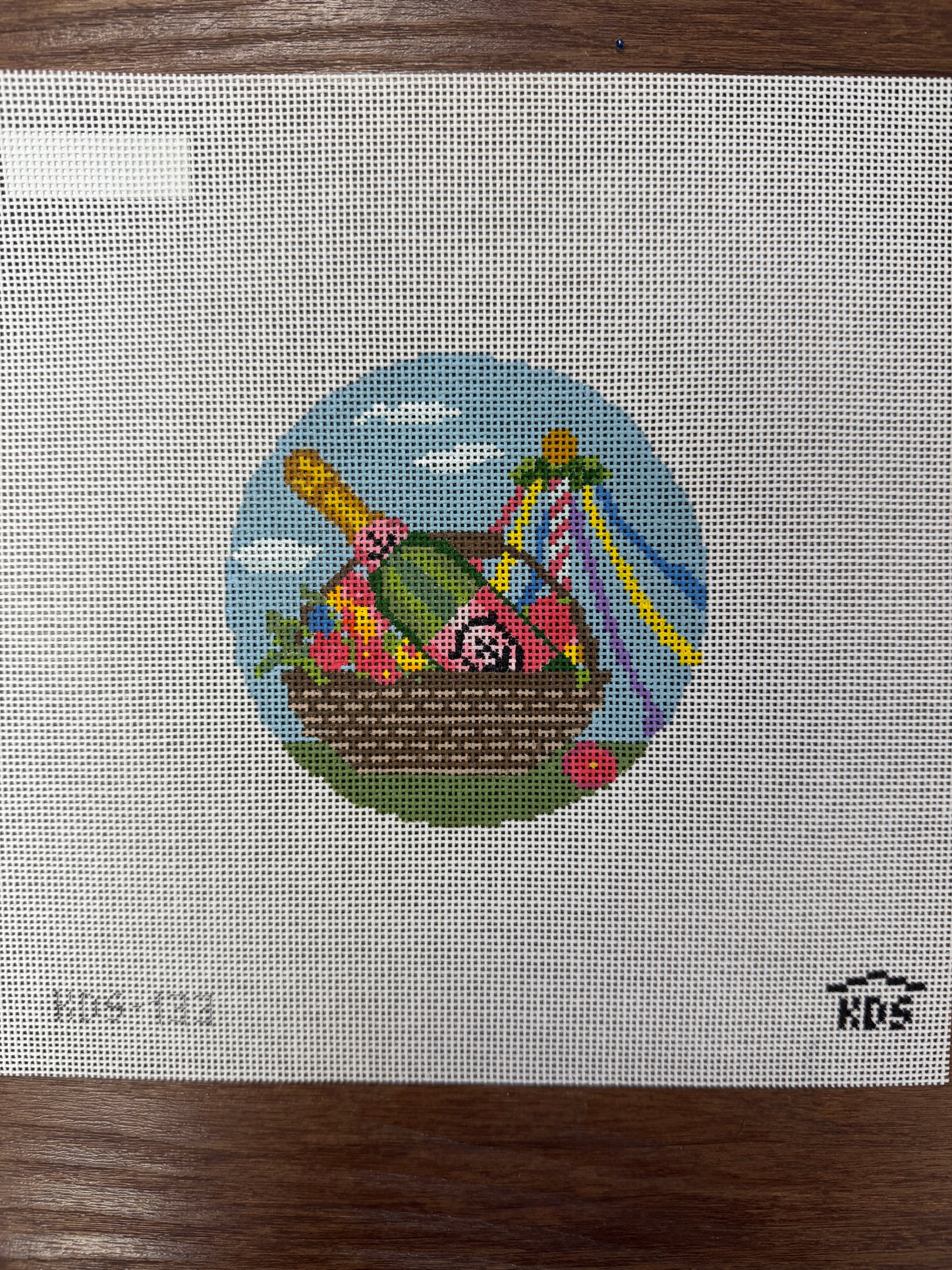 May Champagne Round plus stitch guide