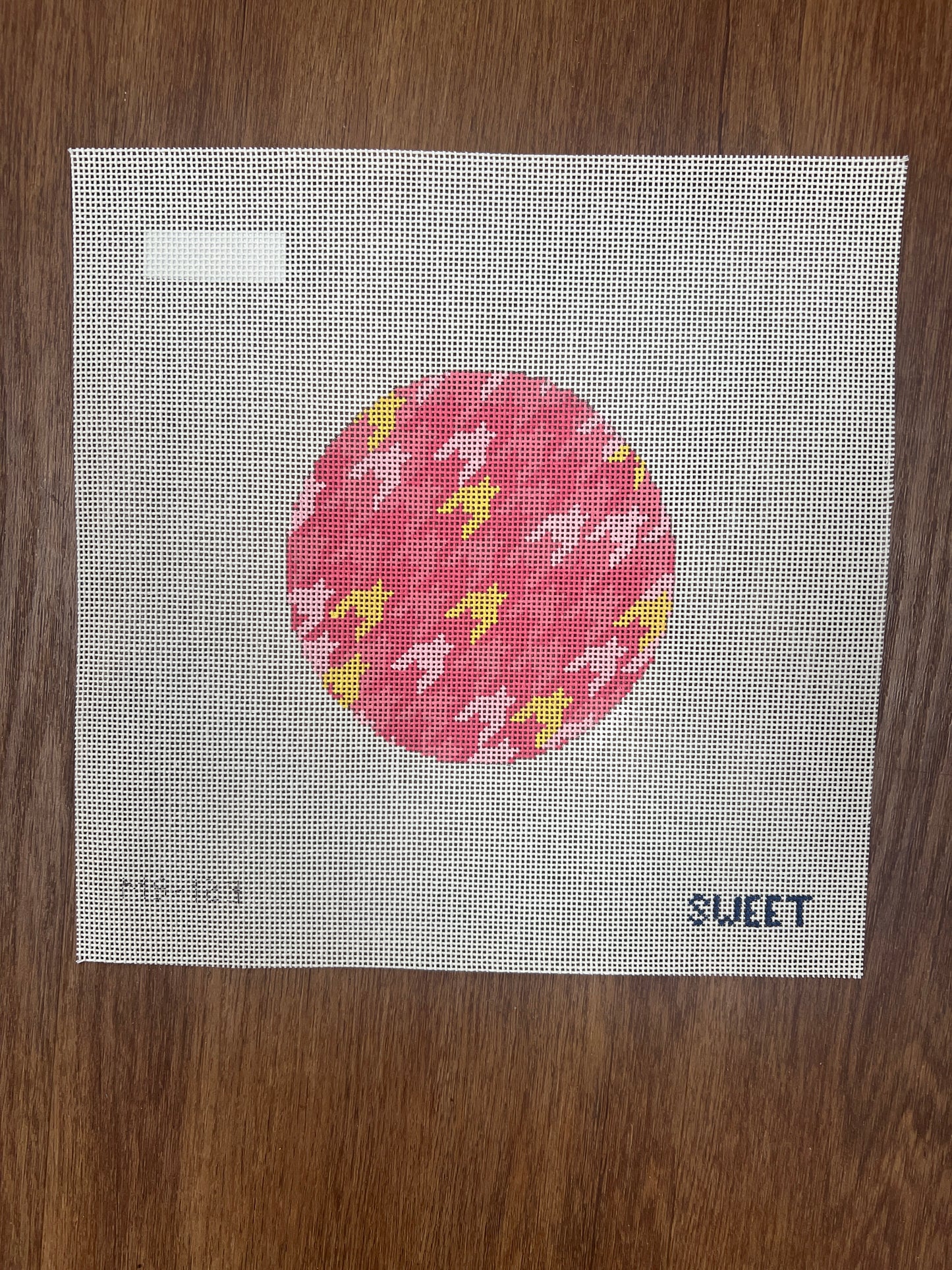 Gold and Pink Houndstooth Round