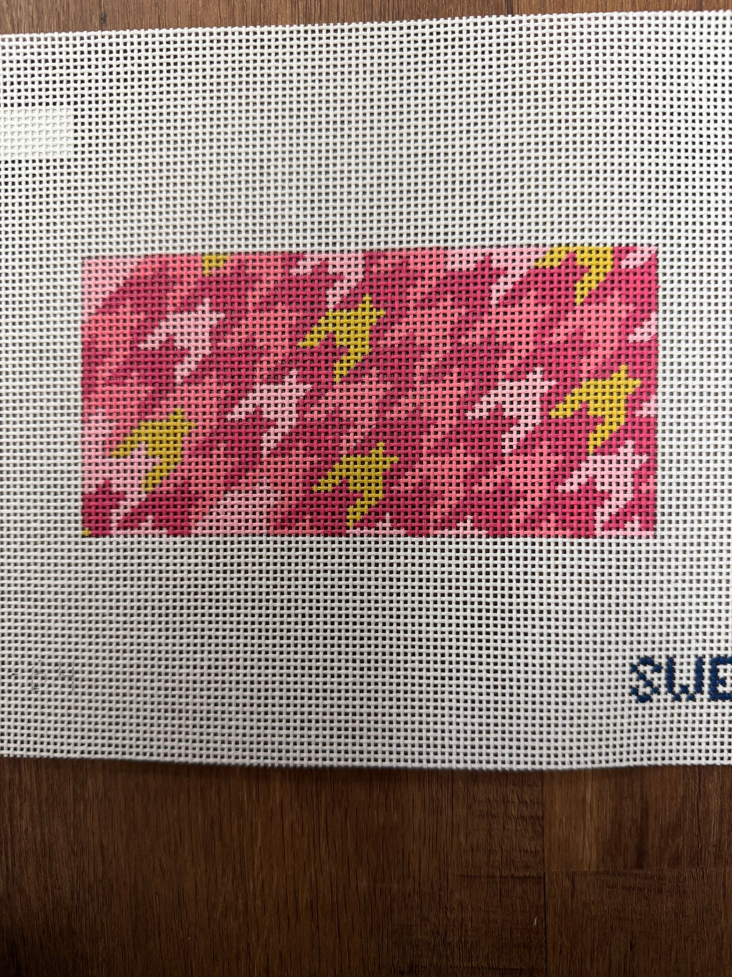 Pink Houndstooth Insert